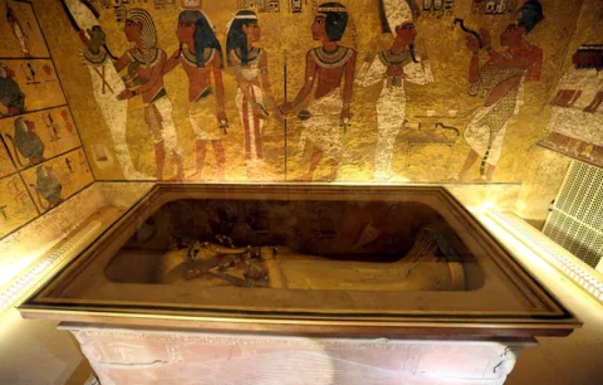 Luxor Valley of the Queens (Bus Tour)